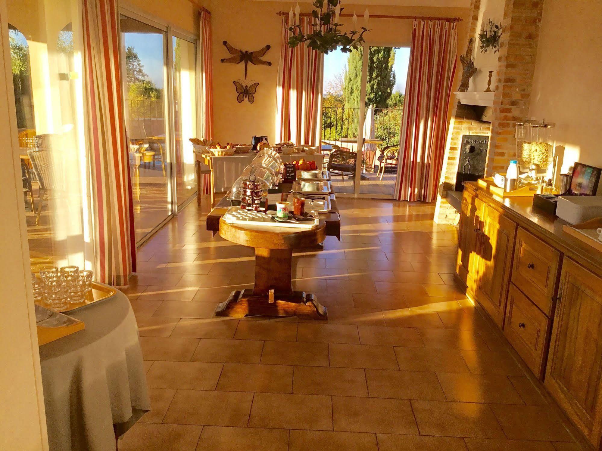 Hotel Bellerive Rasteau Zewnętrze zdjęcie